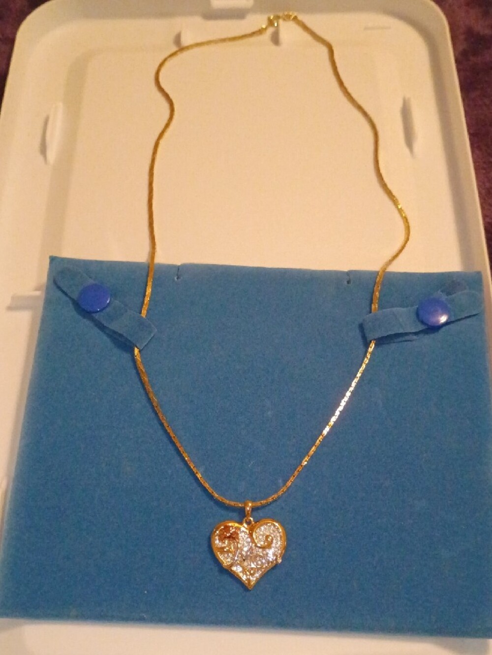 Gold Heart MOM Pendant Necklace
